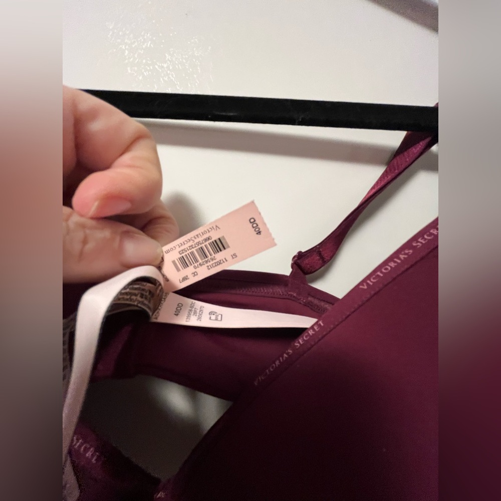 NWT Victoria's Secret Bra - Picture 4 of 5